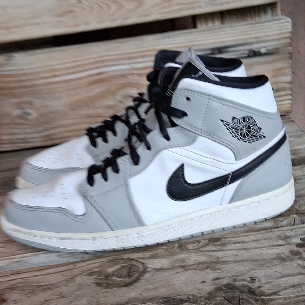 Jordan 1 Mid Smoke Grey Men's Black, Gray, and White Sneakers - Picture 9 of 15